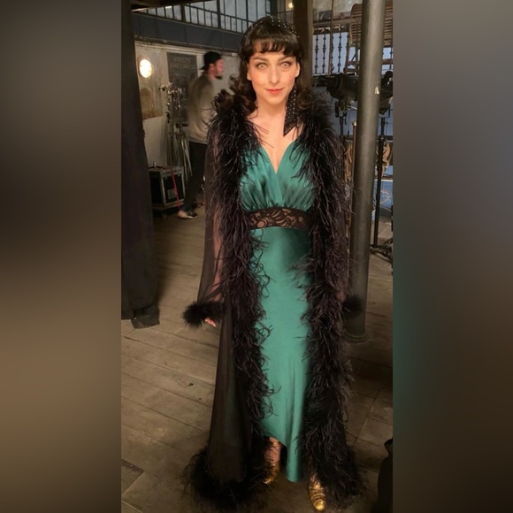 Screen-Worn Emerald Silk Dress Interview with the Vampire Stunt Costume Eglee - Picture 17 of 17